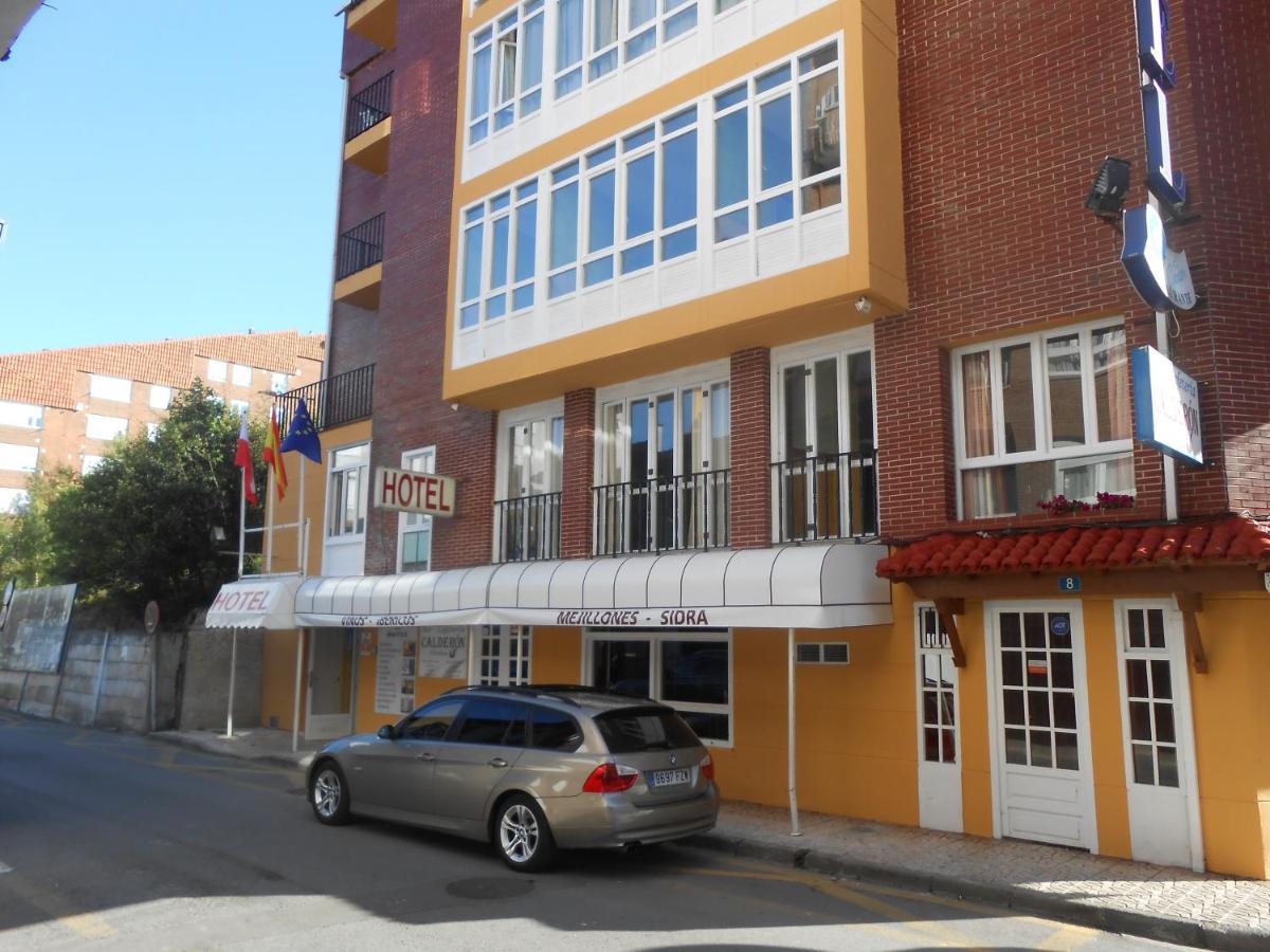 Hotel Canton San Vicente De La Barquera Extérieur photo